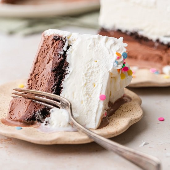 كيك الايس كريم Ice Cream Cake