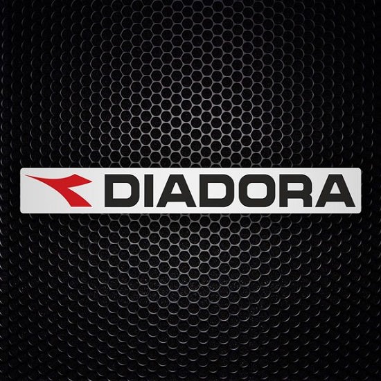 ديادورا Diadora