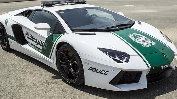 لمبرغيني أفينتادور Lamborghini Aventador