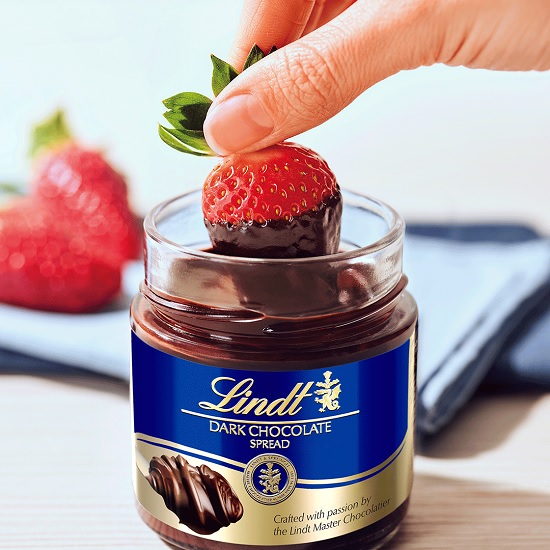 شوكولاتة ليندت الداكنة Lindt Dark Chocolate