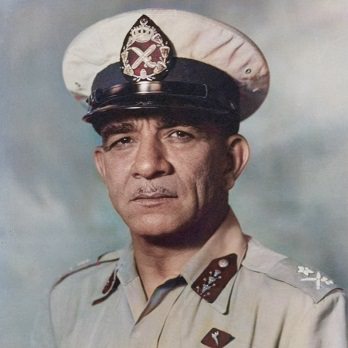 محمد نجيب